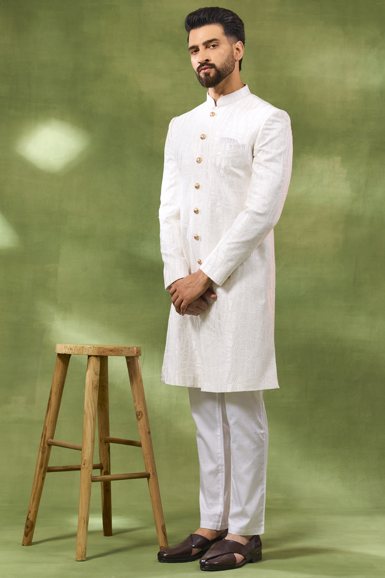 White Blended Silk Embroidered Wedding Sherwani Set by Spring Break Men at Pernia's Pop Up Shop