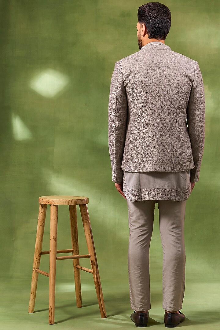 Dull Pink Blended Silk Embroidered Open Wedding Indowestern Set by Spring Break Men at Pernia's Pop Up Shop