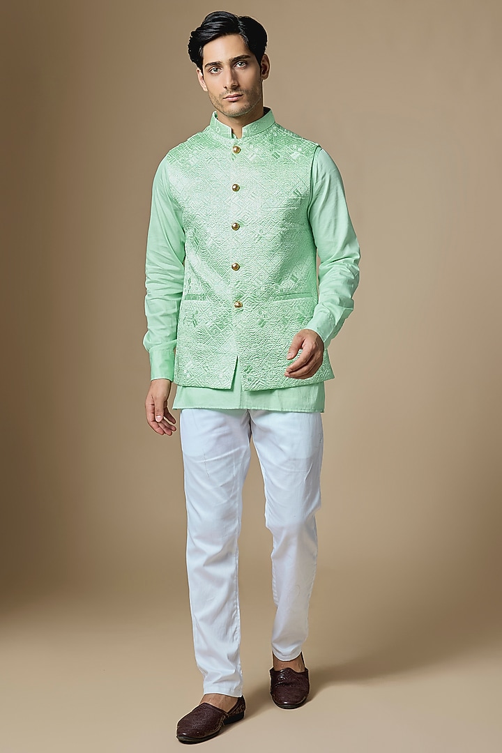 Mint Green Dupion Silk Machine Embroidered Bundi Jacket Set by Spring Break Men at Pernia's Pop Up Shop