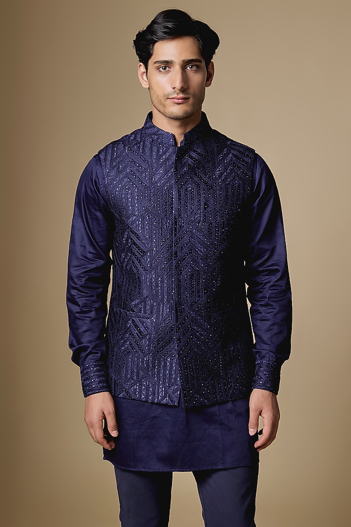Navy Blue Dupion Silk Machine Embroidered Bundi Jacket Set by Spring Break Men at Pernia's Pop Up Shop