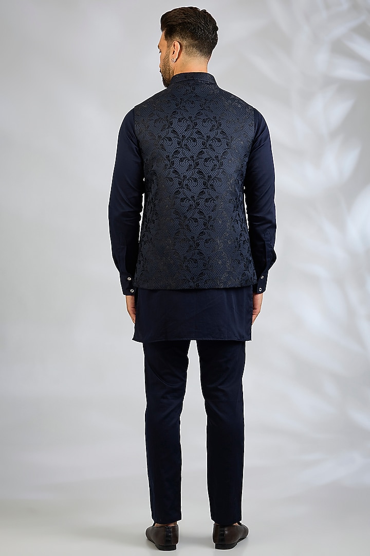Navy Blue Blended Silk Embroidered Bundi Jacket Set by Spring Break Men at Pernia's Pop Up Shop
