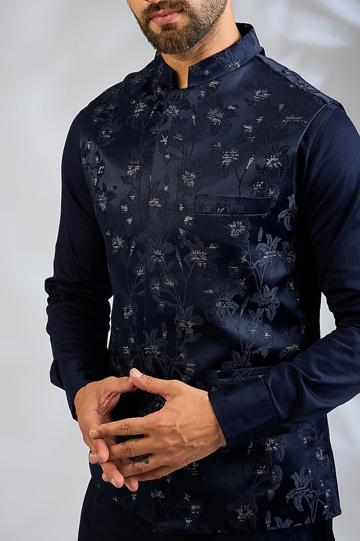 Navy Blue Blended Silk Floral Embroidered Bundi Jacket Set by Spring Break Men at Pernia's Pop Up Shop