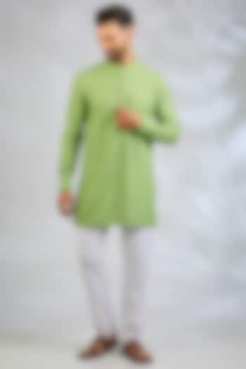 Mint Green Blended Silk Machine Embroidered Kurta Set by Spring Break Men at Pernia's Pop Up Shop