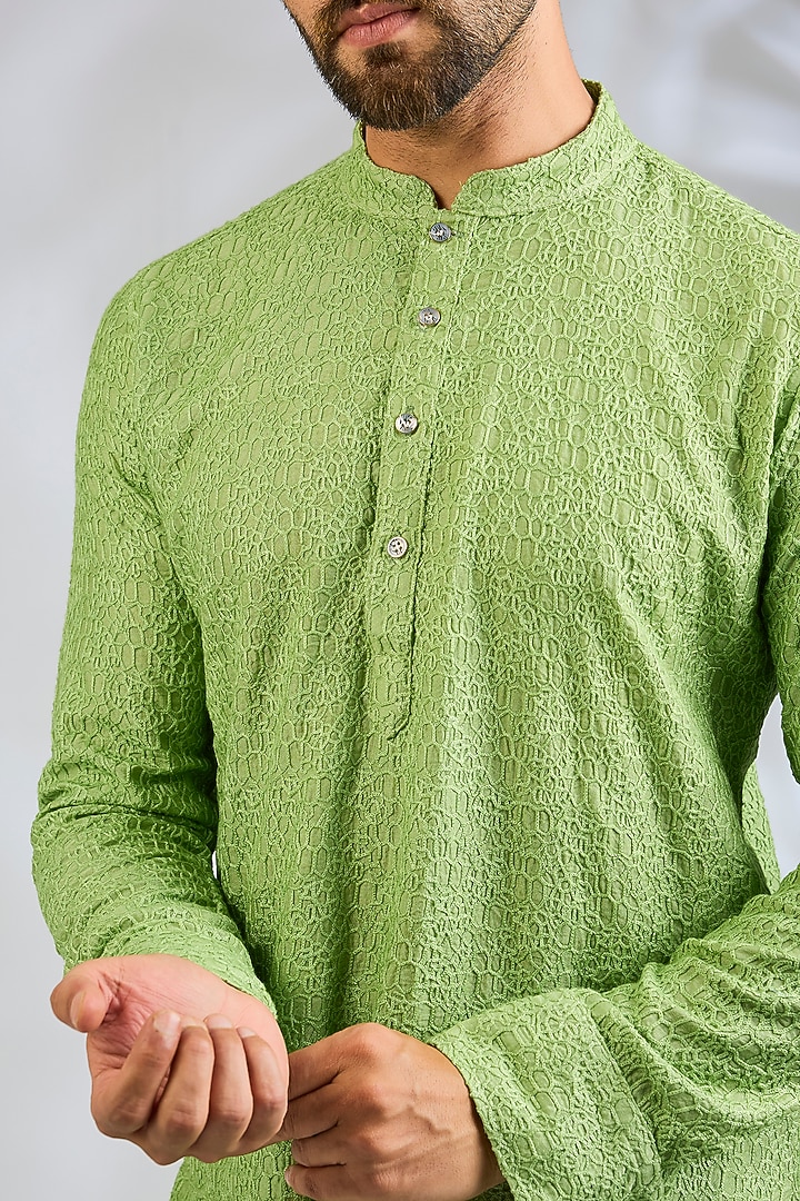 Mint Green Blended Silk Machine Embroidered Kurta Set by Spring Break Men at Pernia's Pop Up Shop
