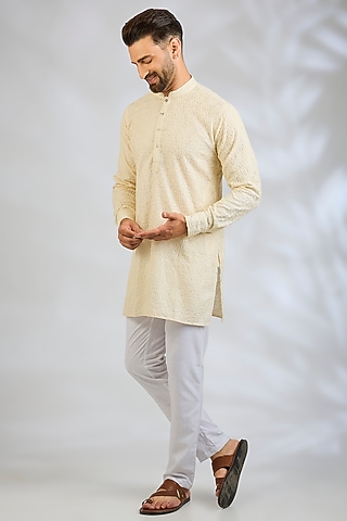 Ivory Blended Silk Machine Embroidered Kurta Set by Spring Break Men