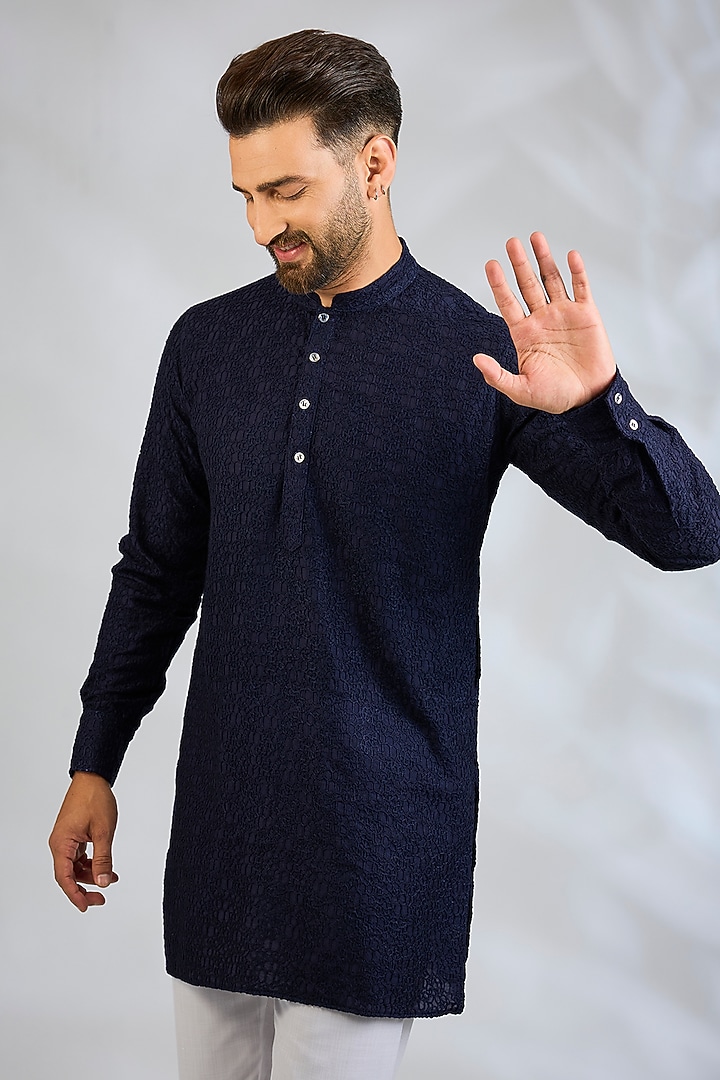 Navy Blue Blended Silk Machine Embroidered Kurta Set by Spring Break Men at Pernia's Pop Up Shop