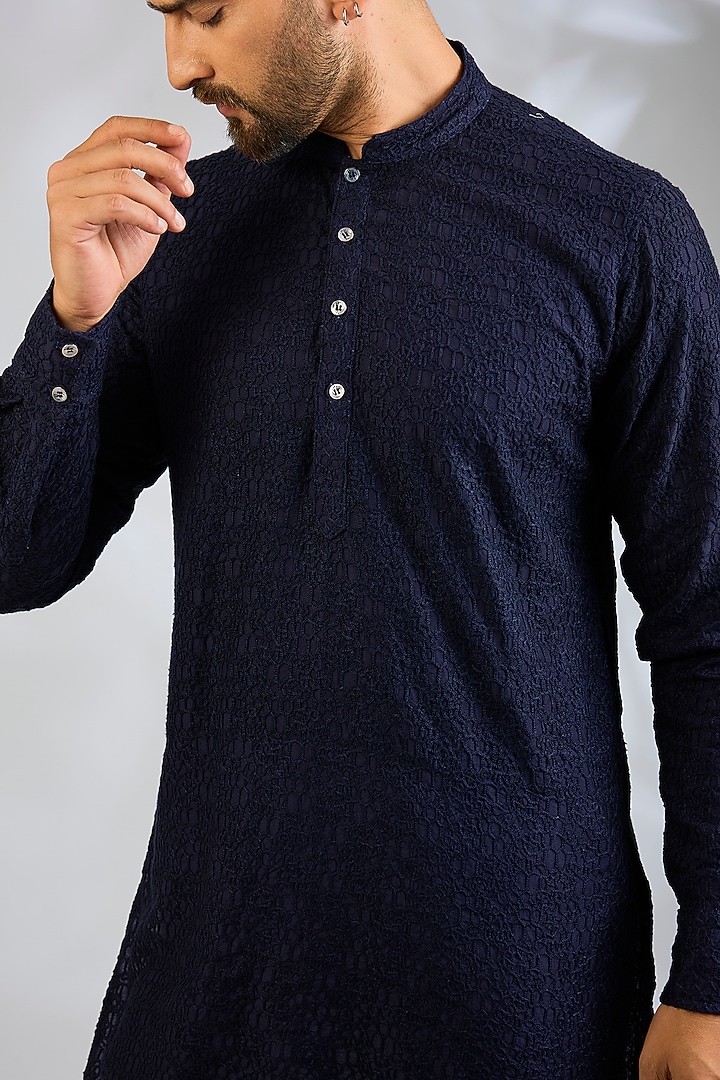 Navy Blue Blended Silk Machine Embroidered Kurta Set by Spring Break Men at Pernia's Pop Up Shop