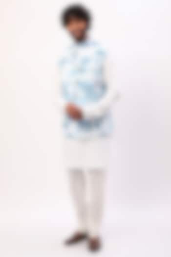 White Printed Bundi Jacket With Kurta Set by SPRING BREAK