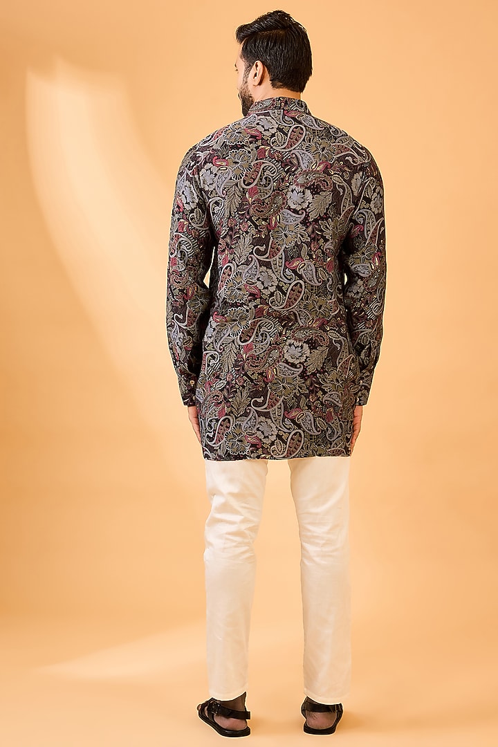 Black Blended Silk Paisley Printed Kurta Set by Spring Break Men at Pernia's Pop Up Shop