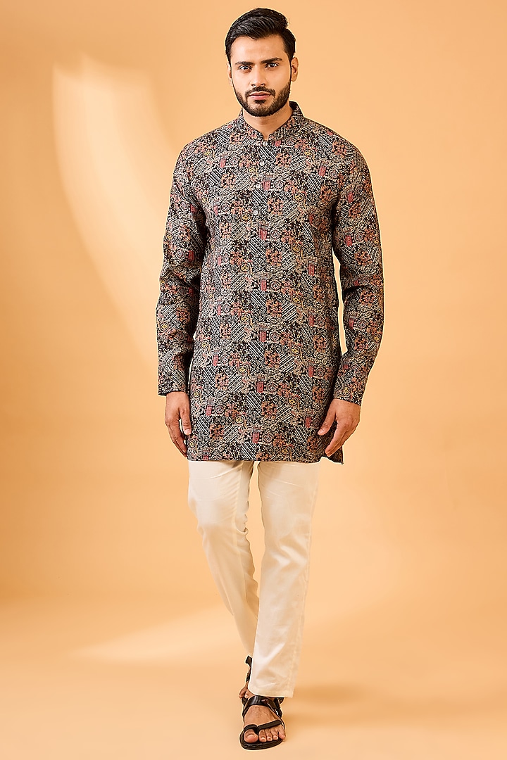 Black Blended Silk Foil Printed Kurta Set by Spring Break Men at Pernia's Pop Up Shop