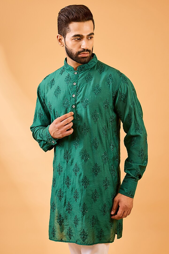Emerald Green Dupion Silk Floral Embroidered Kurta Set by Spring Break Men at Pernia's Pop Up Shop