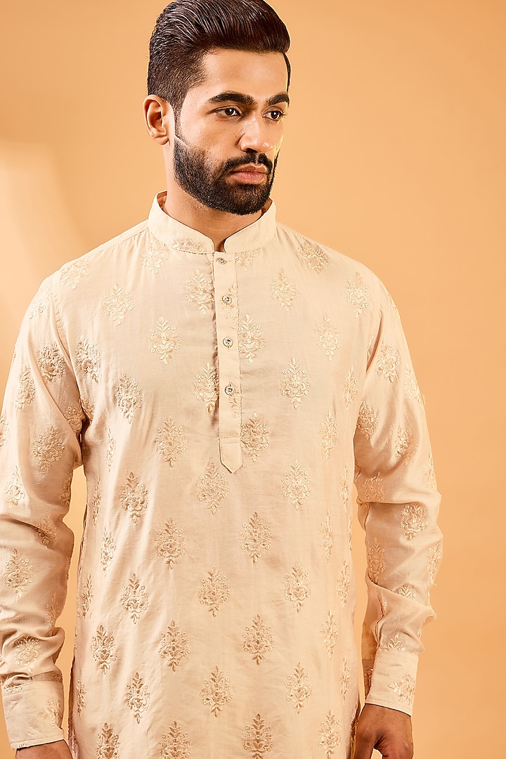 nude springbreak men