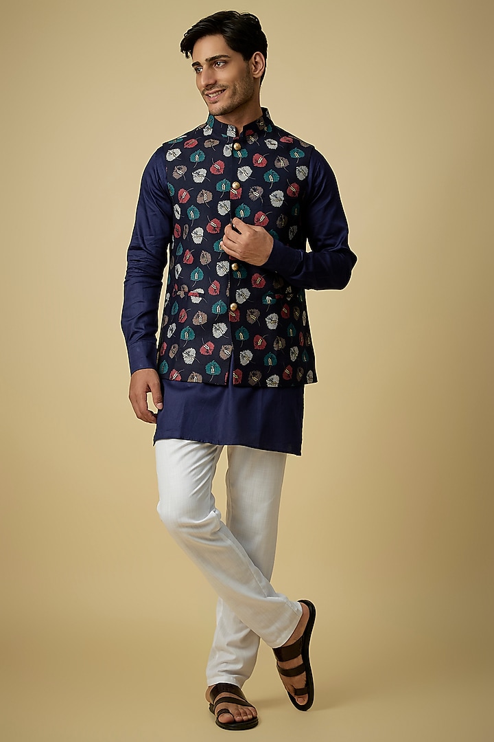Navy Blue Blended Silk Leaf Printed Bundi Jacket Set by Spring Break Men