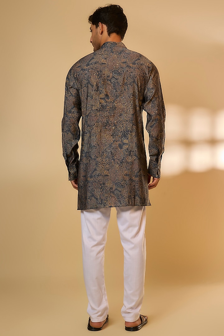 Grey Blended Silk Paisley Printed Kurta Set by Spring Break Men at Pernia's Pop Up Shop