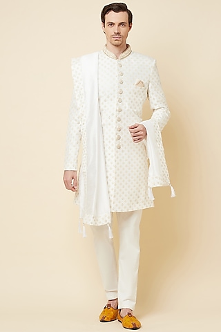 White & Gold Embroidered Sherwani Set by Spring Break Men