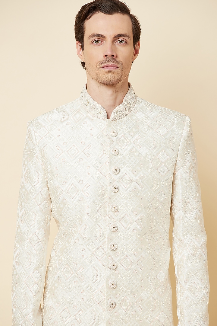 White Lucknowi Embroidered Wedding Sherwani Set by Spring Break Men at Pernia's Pop Up Shop
