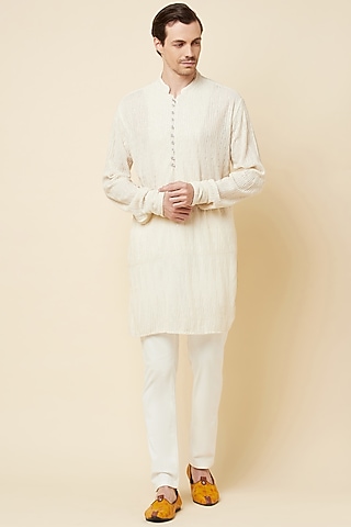 White Embroidered Kurta Set by Spring Break Men