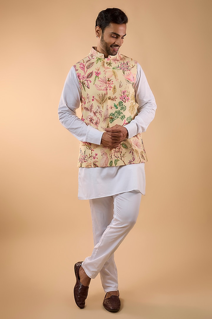 Cream Blended Silk Floral Printed Bundi Jacket Set by Spring Break Men at Pernia's Pop Up Shop