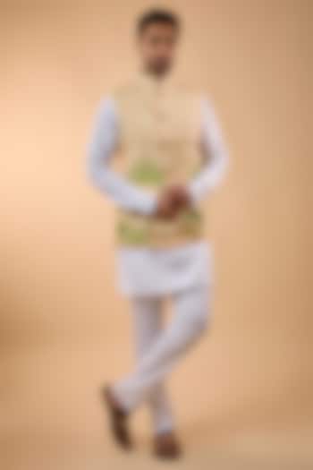 Cream Blended Silk Printed Bundi Jacket Set by Spring Break Men at Pernia's Pop Up Shop