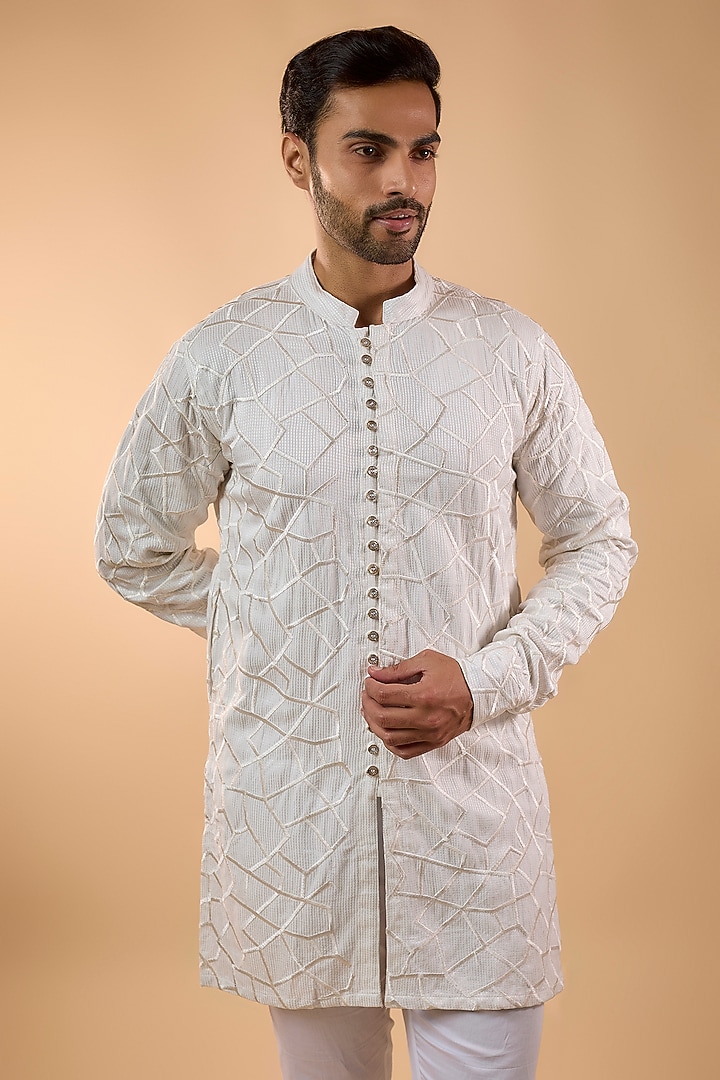 White Blended Silk Embroidered Kurta Set by Spring Break Men at Pernia's Pop Up Shop