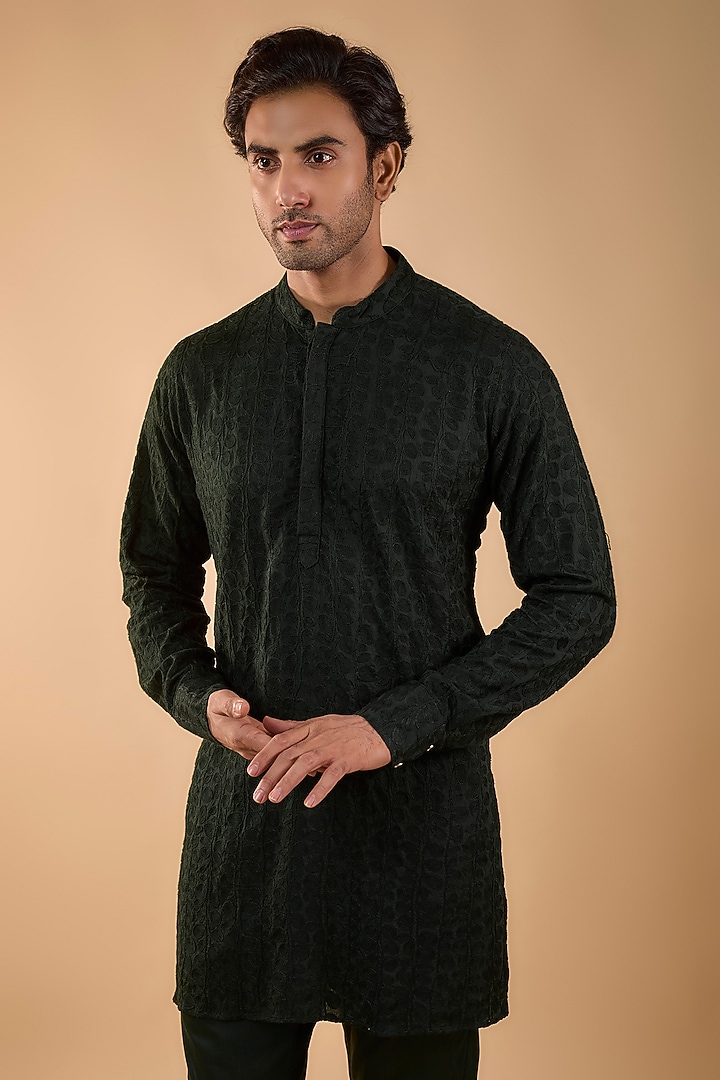 Bottle Green Cotton Satin Embroidered Kurta Set by Spring Break Men at Pernia's Pop Up Shop