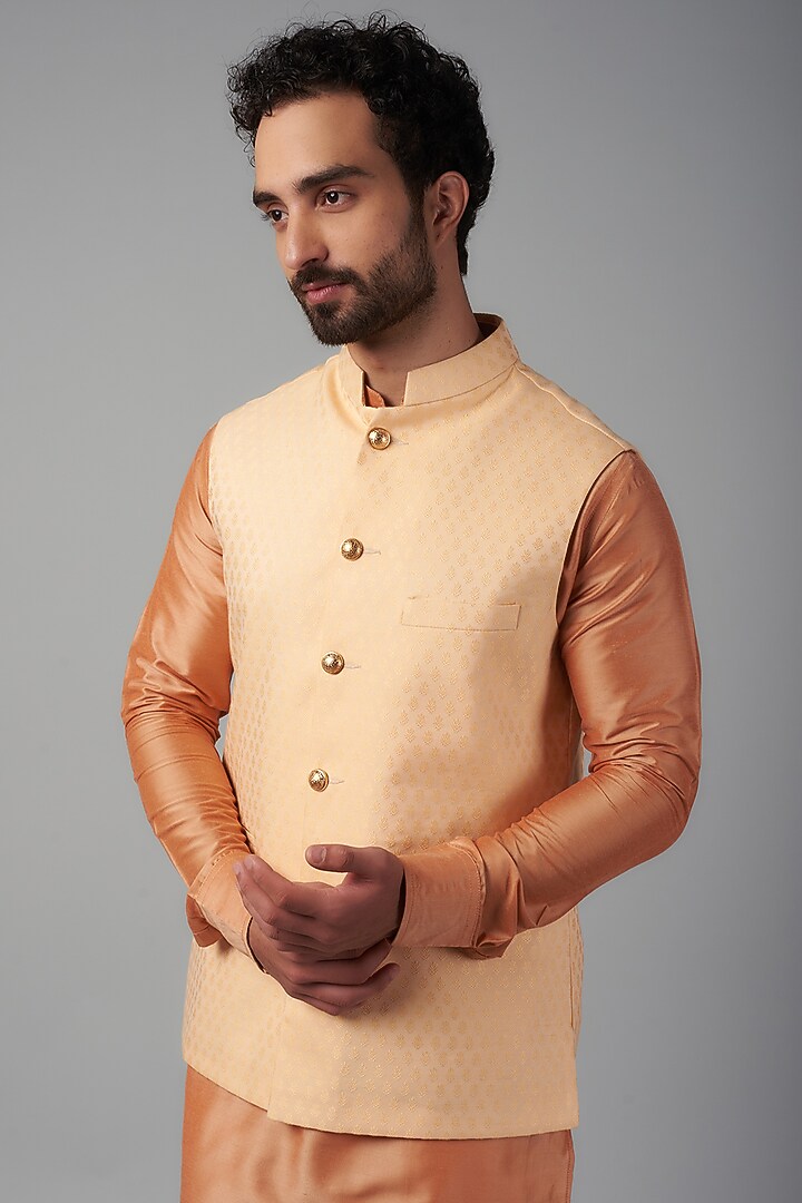 Peach Cotton Silk & Jacquard Bundi Jacket Set by Spring Break Men at Pernia's Pop Up Shop