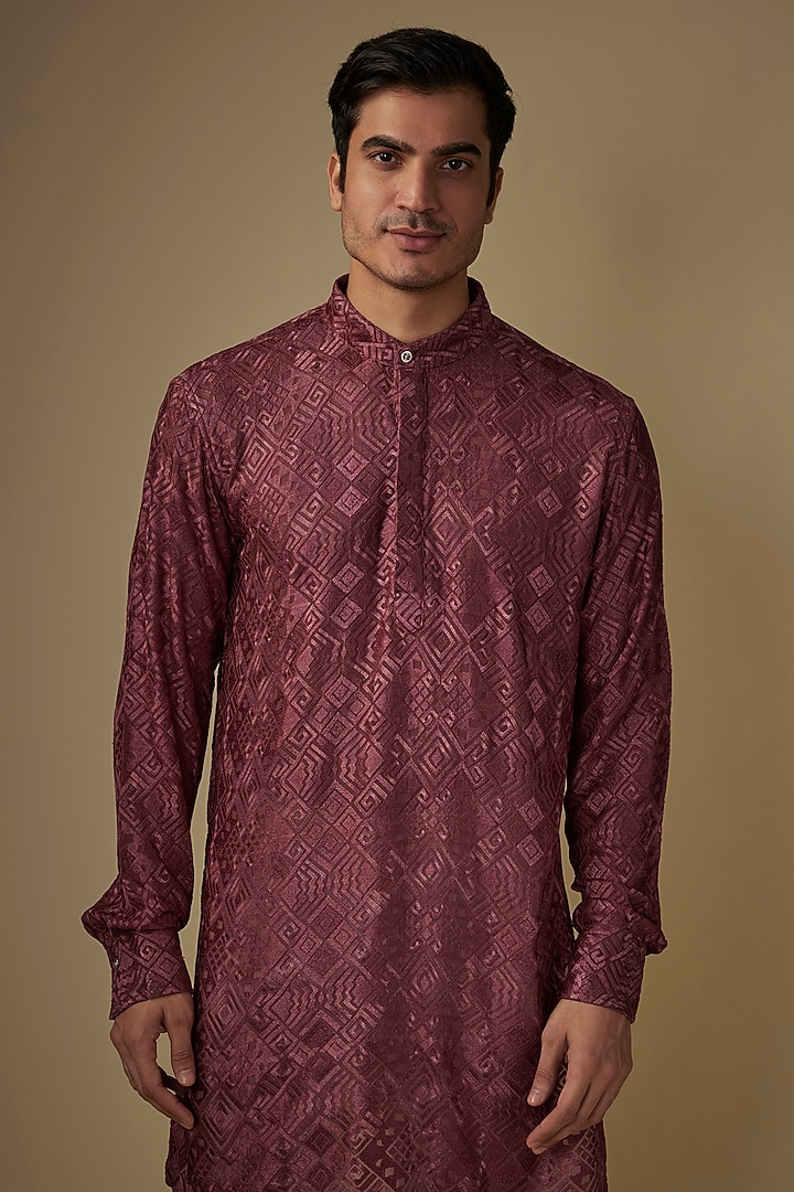 Maroon Viscose Lucknowi Embroidered Kurta Set by Spring Break Men at Pernia's Pop Up Shop