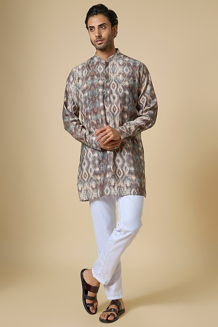 Grey Blended Silk Digital Printed Kurta Set by Spring Break Men at Pernia's Pop Up Shop