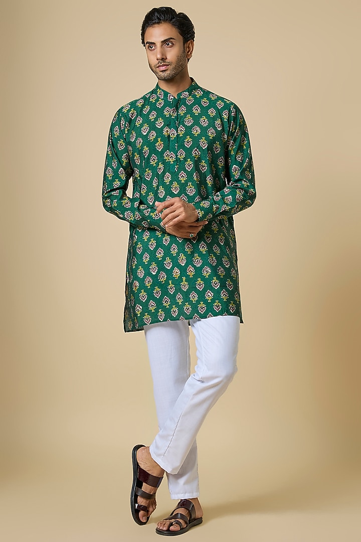 Green Blended Silk Botanical Printed Kurta Set by Spring Break Men at Pernia's Pop Up Shop