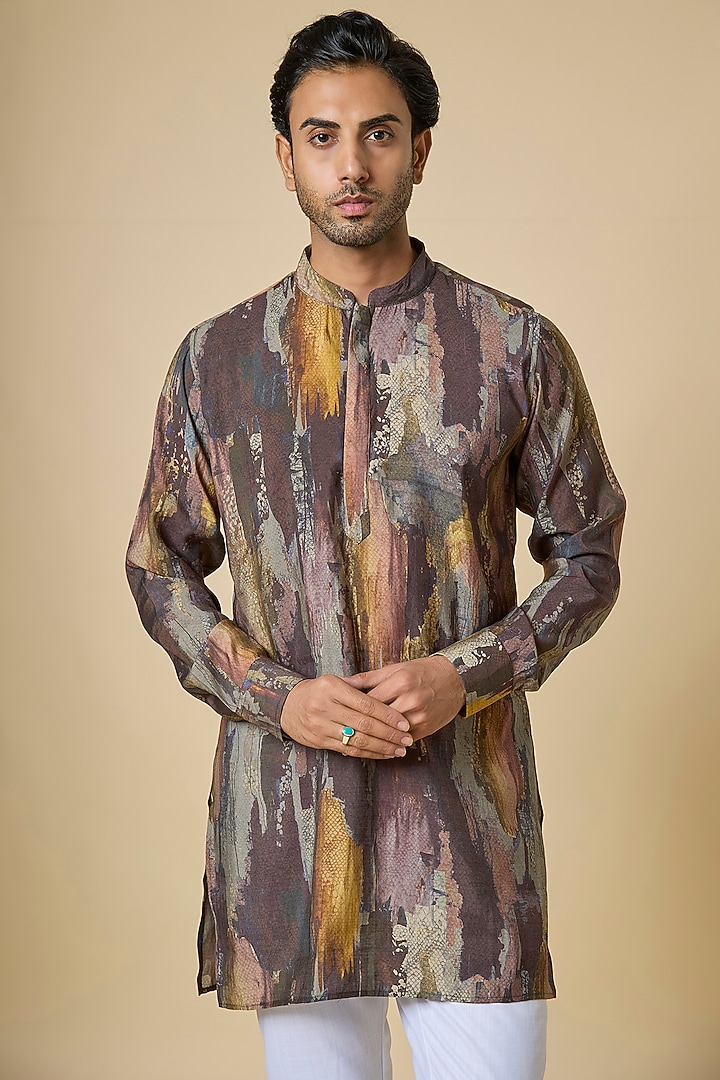 Multi-Colored Blended Silk Abstract Digital Printed Kurta Set by Spring Break Men at Pernia's Pop Up Shop