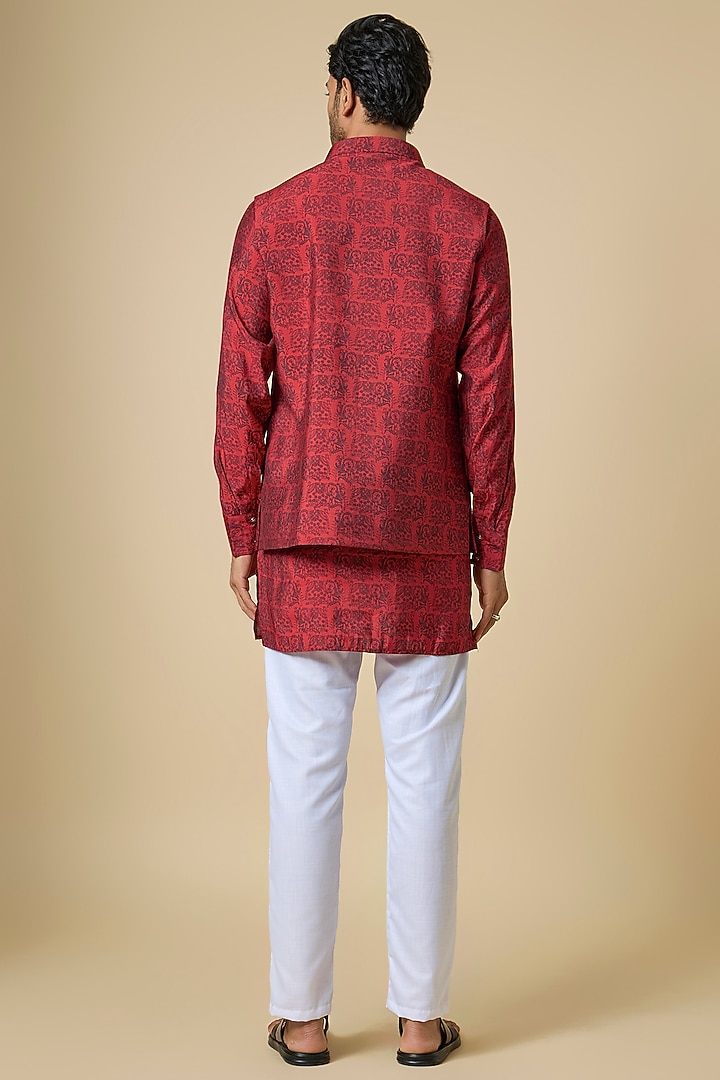 Red Blended Silk Digital Printed Jacket Set by Spring Break Men at Pernia's Pop Up Shop