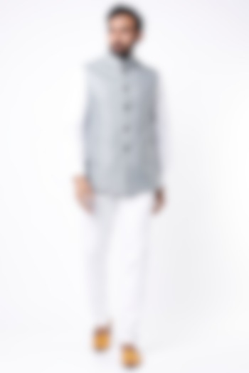 Grey Jute Embroidered Bundi Jacket For Boys by Spring Break- Kids