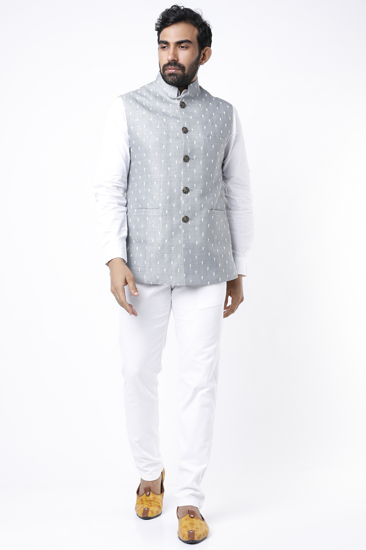 Grey Jute Embroidered Bundi Jacket For Boys by Spring Break- Kids