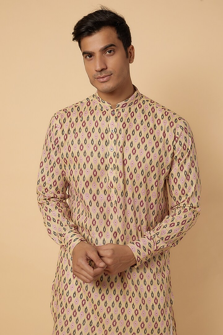 Beige Cotton Ikat Printed Kurta Set For Boys by Spring Break- Kids at Pernia's Pop Up Shop