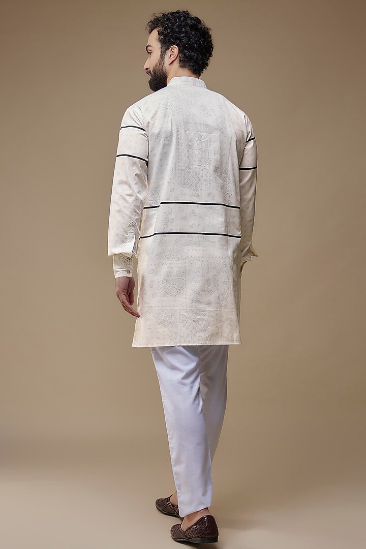 White Cotton Printed Kurta Set For Boys by Spring Break- Kids at Pernia's Pop Up Shop