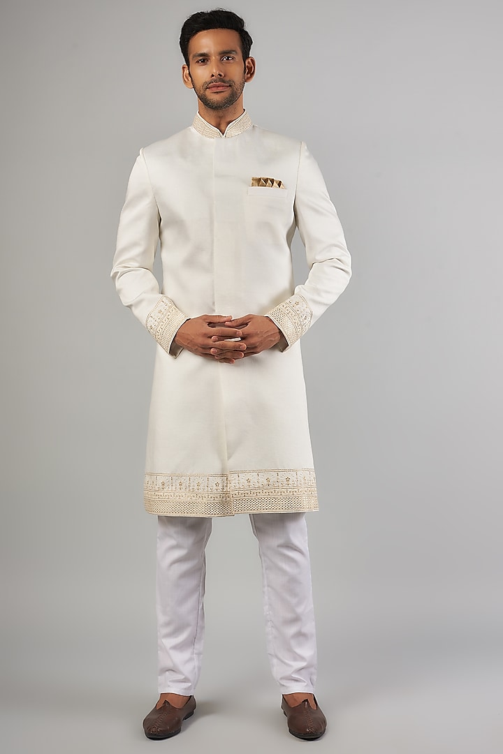 White Cotton Silk Embroidered Sherwani Set For Boys by Spring Break- Kids