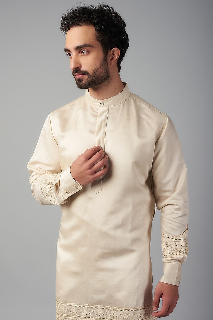 Cream Cotton Silk Applique Embroidered Kurta Set For Boys by Spring Break- Kids at Pernia's Pop Up Shop