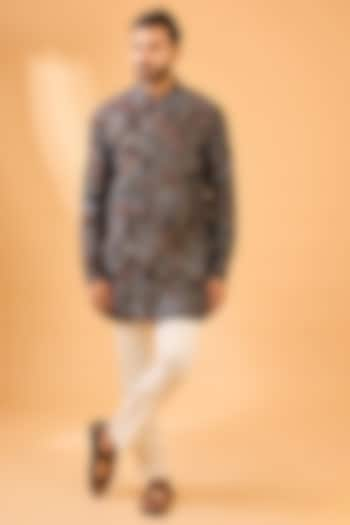 Black Blended Silk Paisley Printed Kurta Set For Boys by Spring Break- Kids