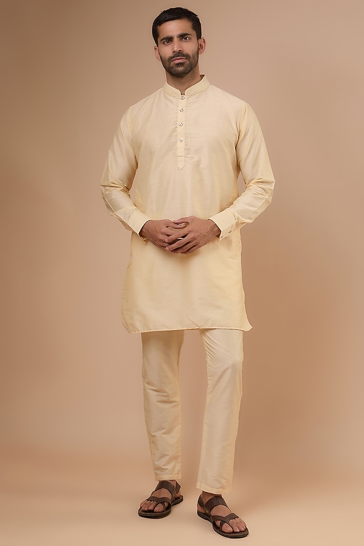 Yellow Cotton Silk Kurta Set For Boys by Spring Break- Kids at Pernia's Pop Up Shop