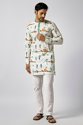 White Cotton Printed & Embroidered Kurta Set For Boys by Spring Break- Kids