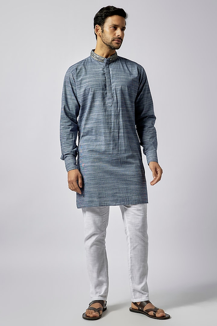 Grey Cotton Mirror Embroidered Textured Kurta Set For Boys by Spring Break- Kids