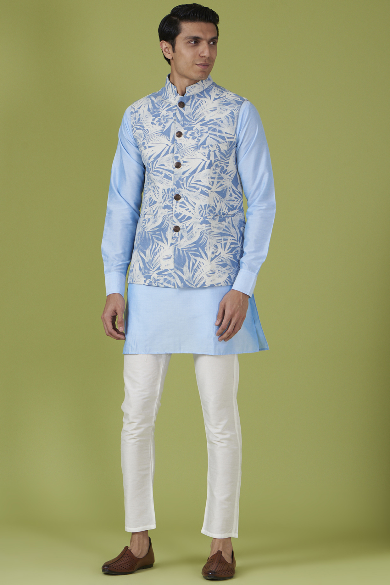 Blue Denim Printed Bundi Set For Boys by Spring Break- Kids
