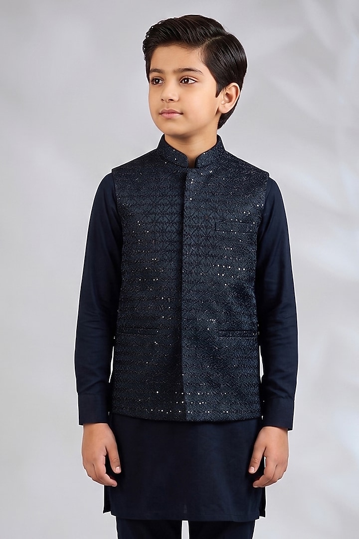 Navy Blue Blended Silk Geometric Embroidered Bundi Jacket Set For Boys by Spring Break- Kids at Pernia's Pop Up Shop