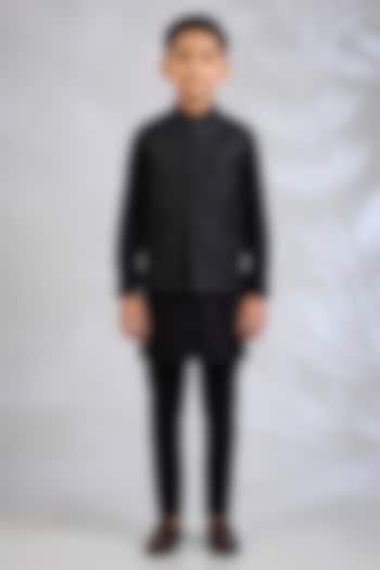 Black Blended Silk Embroidered Bundi Jacket Set For Boys by Spring Break- Kids at Pernia's Pop Up Shop