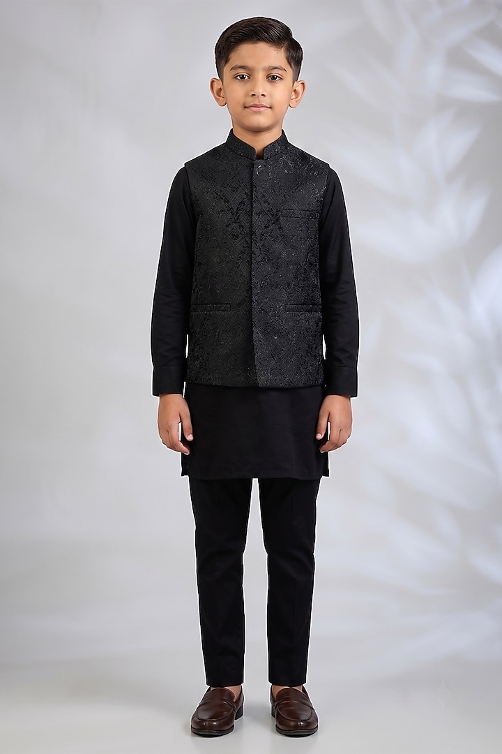Black Blended Silk Embroidered Bundi Jacket Set For Boys by Spring Break- Kids at Pernia's Pop Up Shop