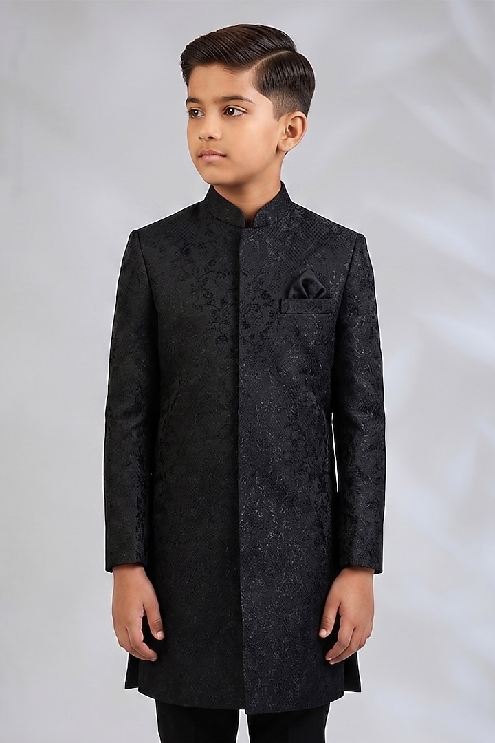 Black Blended Silk Embroidered Sherwani Set For Boys by Spring Break- Kids at Pernia's Pop Up Shop