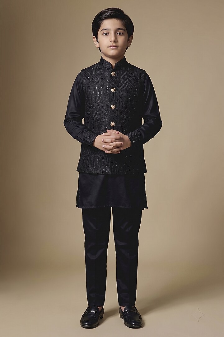 Black Dupion Silk Machine Embroidered Bundi Jacket Set For Boys by Spring Break- Kids at Pernia's Pop Up Shop