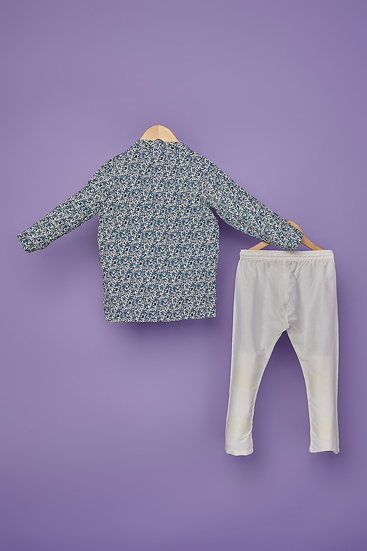 Blue Cotton Crepe Printed Kurta Set For Boys by Spring Break- Kids at Pernia's Pop Up Shop