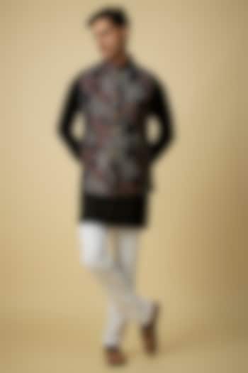 Black Blended Silk Tropical Printed Nehru Jacket Set For Boys by Spring Break- Kids at Pernia's Pop Up Shop