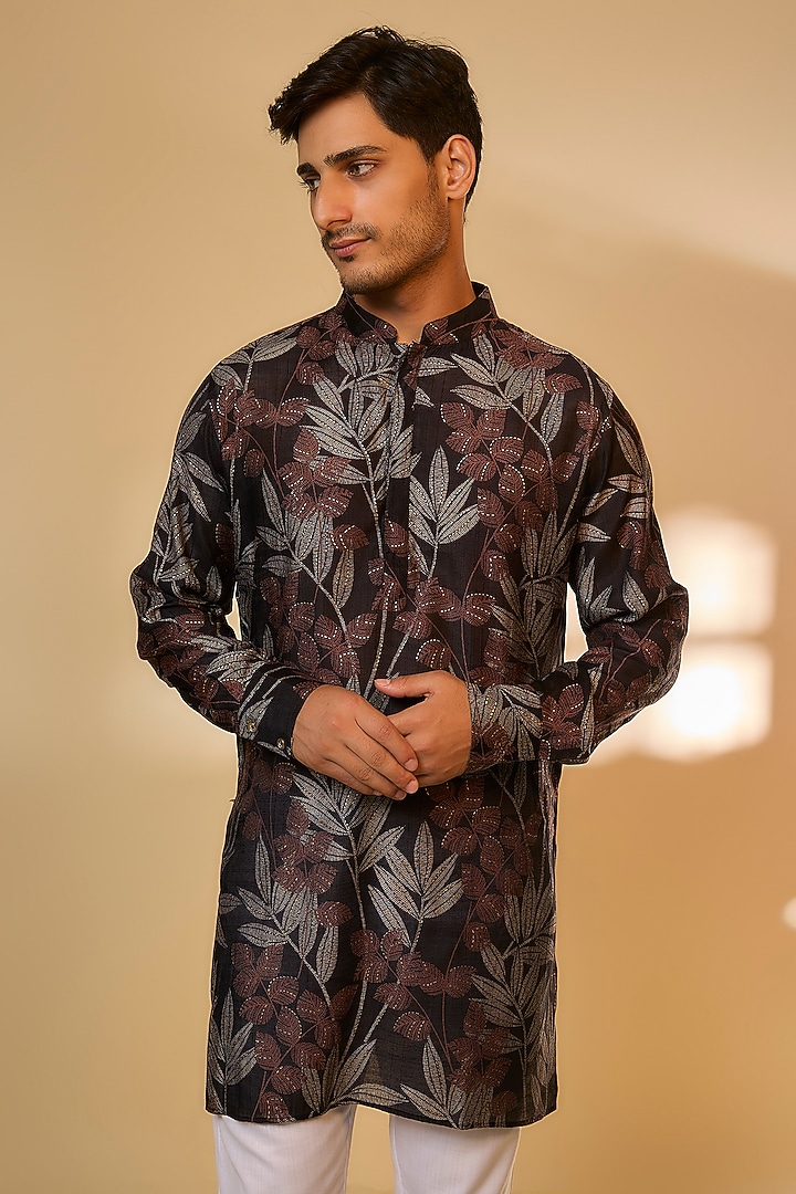 Black Cotton Linen Tropical Printed Kurta Set For Boys by Spring Break- Kids at Pernia's Pop Up Shop